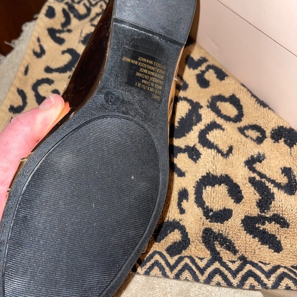 Never been worn , bronze shoes - Picture 6 of 6